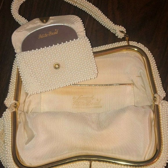 Vintage Lumured Petite Bead purse with matching mini purse and original mirror - Picture 5 of 5